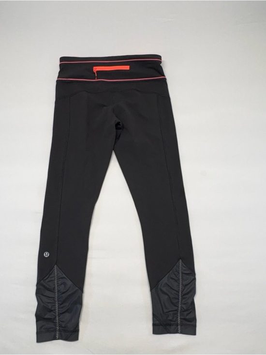 lululemon athletica Pants - Lululemon Pace Queen Tight 7/8 Running Leggings - Soot / Pink - Size 4
